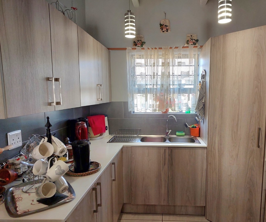 2 Bedroom Property for Sale in Ifafi North West